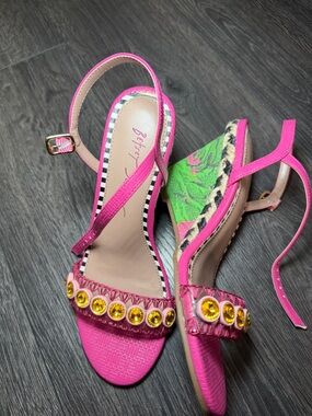 Betsey Johnson Kodi Wedge Sandals